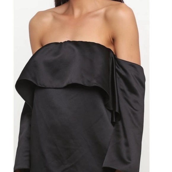 Zara Satin Black Women’s Off the Shoulder Mini Dress Size Medium - Picture 4 of 4
